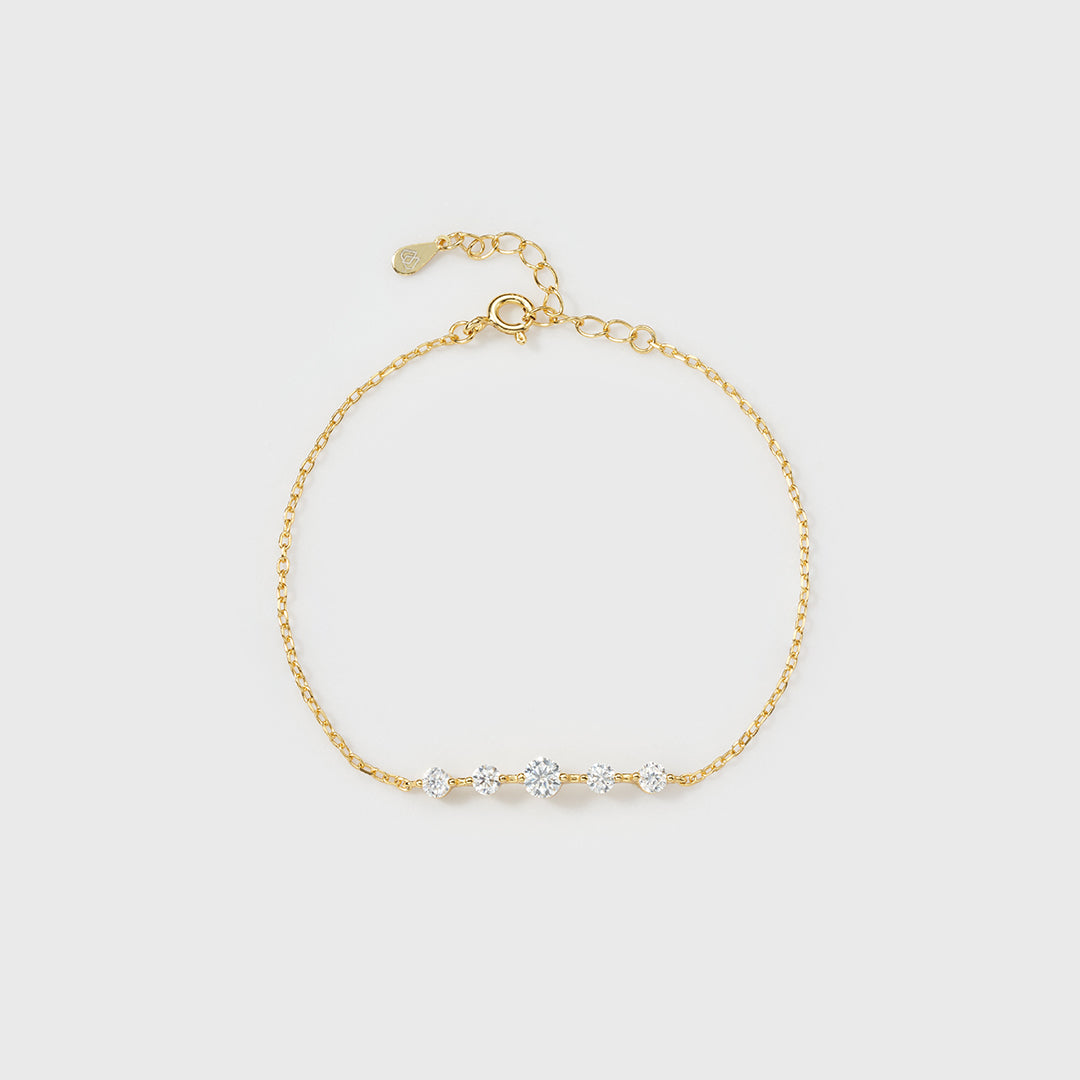 Gold Moissanite Aurora Bracelet for Elegance